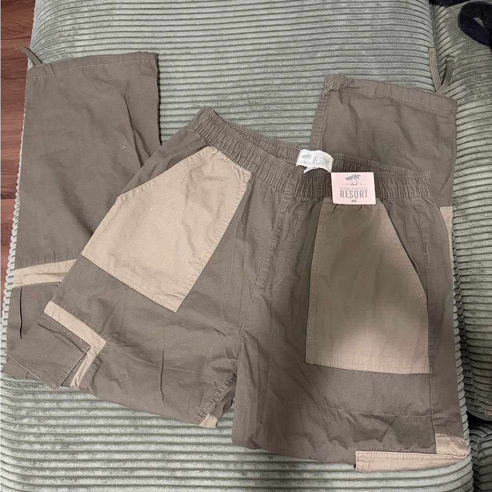 Urban Heritage Men's Cargo Pants - Green and Tan